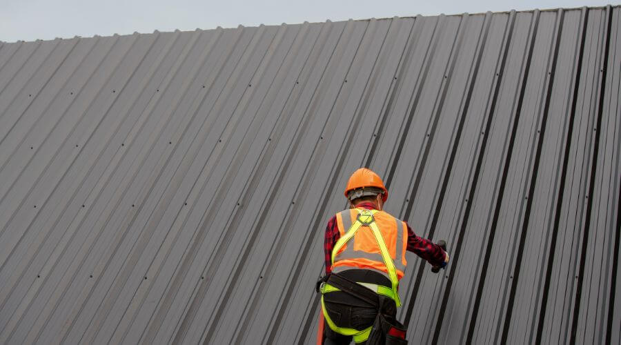 Expert Emergency Roof Repairs services in Malcom, IA